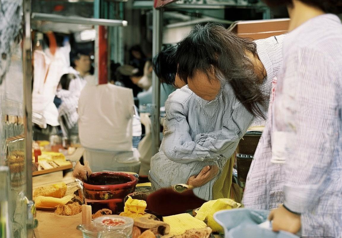 弗拉霍维奇：足球新星崛起之路与未来展望