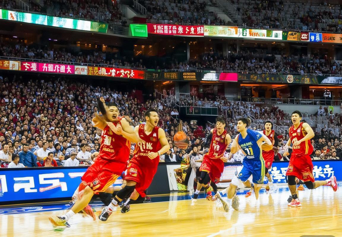 2016 CBA上海VS北京巅峰对决：激情篮球盛宴